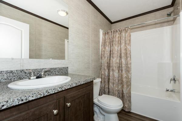 2019 Clayton Homes Inc Pulse Mobile Home
