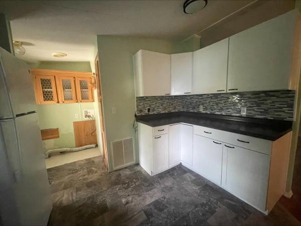 2002 NOBI N810658A/B Mobile Home