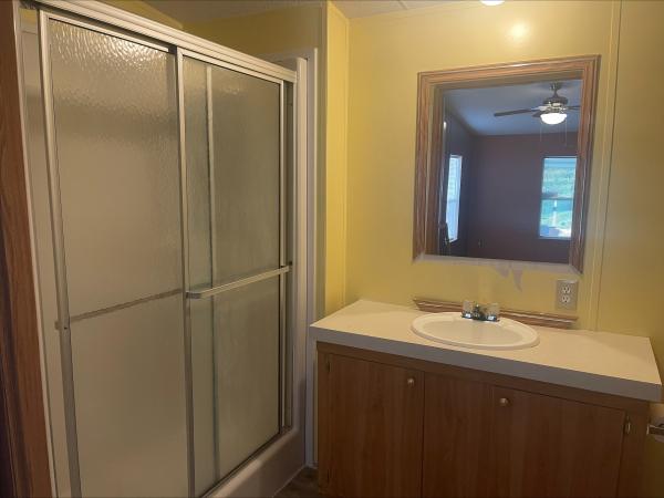 2002 NOBI N810658A/B Mobile Home