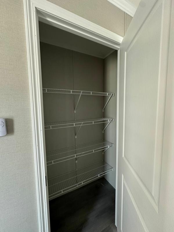 2025 Champion Dutch Aspire Mobile Home