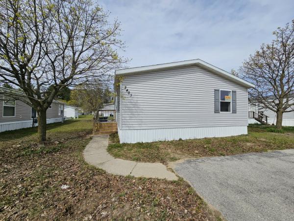 2004 Skyline Mobile Home