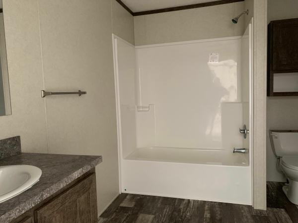 2019 Clayton Homes Inc Pulse Mobile Home