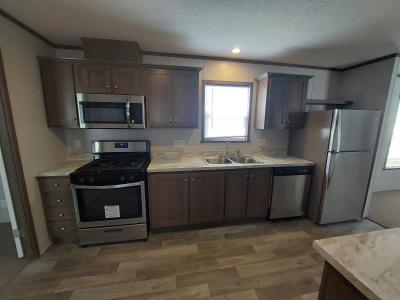 Mobile Home at 105 Delta Dawn Springfield, IL 62707