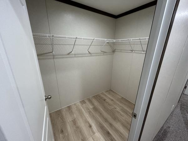 2025 Clayton 6616-4779 Pulse  Home