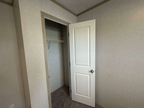 2025 Clayton 5616-4200 Adrenaline  Home