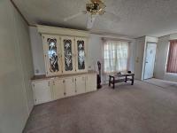 1990 Fleetwood Barrington Mobile Home
