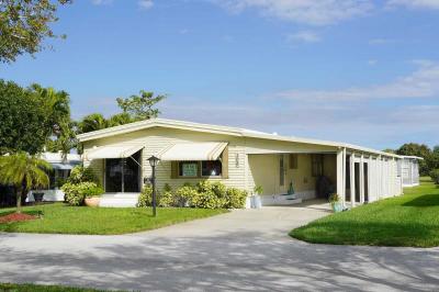Photo 2 of 34 of home located at 308 NE Opal Drive Jensen Beach, FL 34957