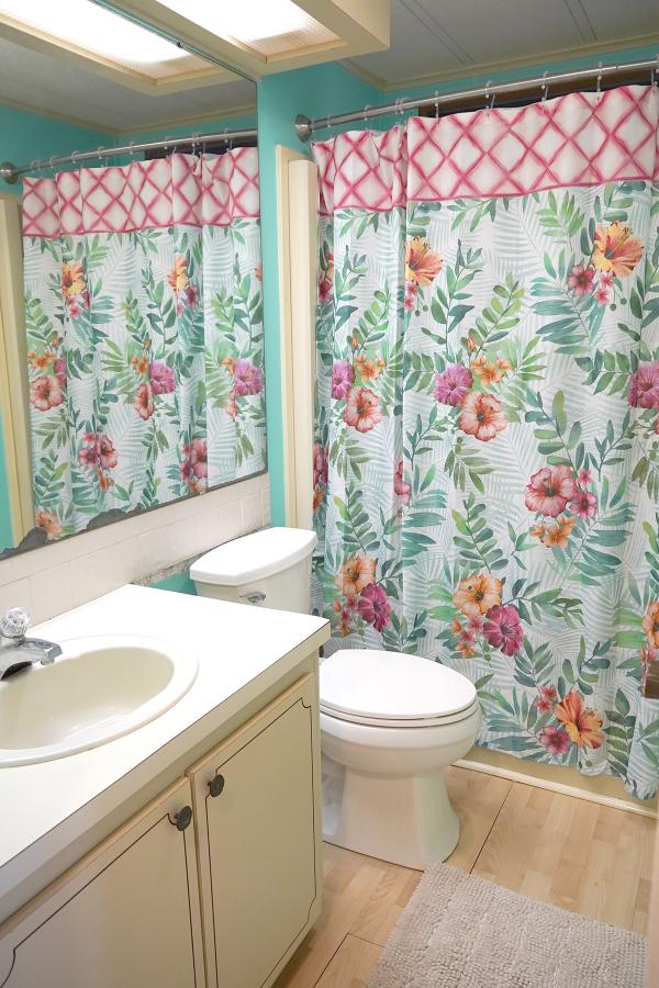 1983 Manufactured Home