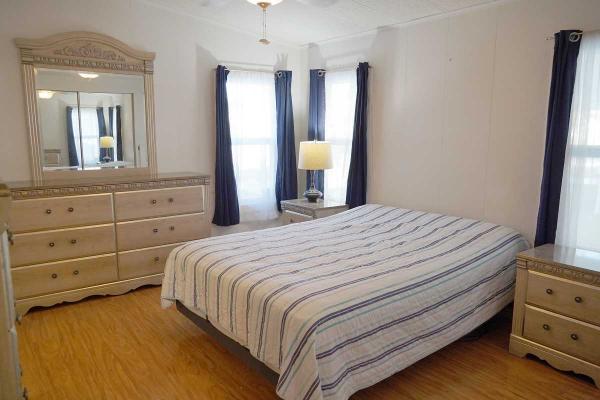 1983 Manufactured Home