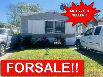 Mobile Home at 414 N Ridgewood Ave Edgewater, FL 32132