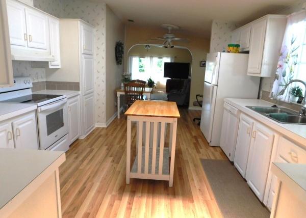 1998 Jacobsen Manufactured Home