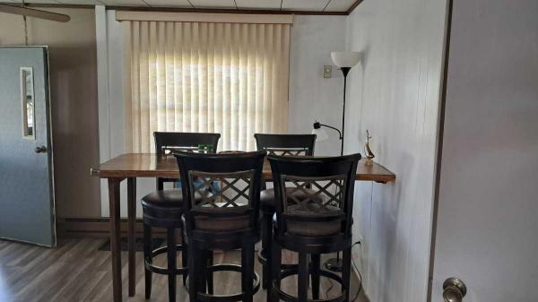1972 Skyline HS Mobile Home