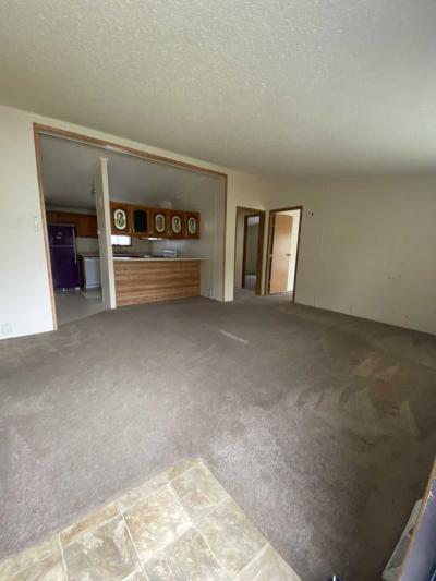 Photo 2 of 9 of home located at 2077 Mcdivitt Ct. #175 Milford, MI 48381