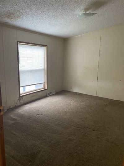 Photo 3 of 9 of home located at 2077 Mcdivitt Ct. #175 Milford, MI 48381