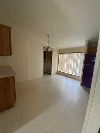 Photo 5 of 9 of home located at 2077 Mcdivitt Ct. #175 Milford, MI 48381