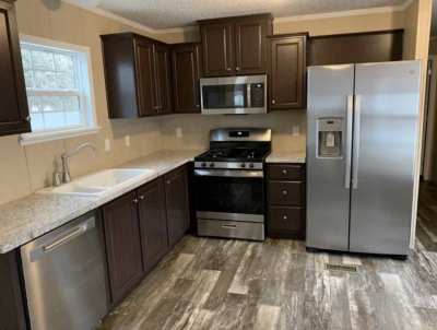 Photo 6 of 28 of home located at 9103 N. Union Street, Lot 59 Tecumseh, MI 49286