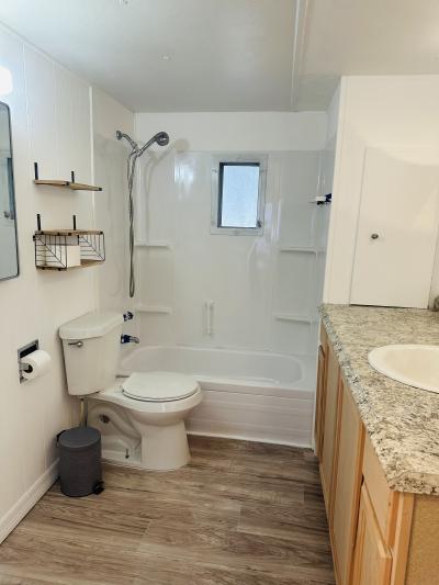 Photo 4 of 5 of home located at 1112 W Shell Point Rd Lot 511 Ruskin, FL 33570