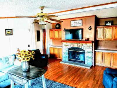 Photo 4 of 8 of home located at 1545 Sacramento Trail Hartland, MI 48353