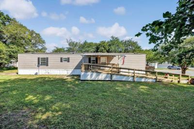 Photo 2 of 14 of home located at 2081 Chaffee Rd. South Jacksonville, FL 32221