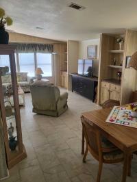 1983 Glenbrook MH Mobile Home
