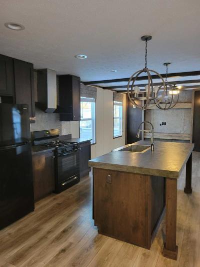 Photo 3 of 10 of home located at 322 Hudson Ave Mankato, MN 56001