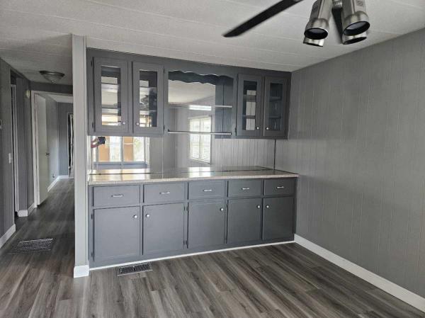 1972 IMPE Manufactured Home