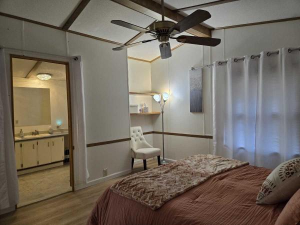 1986 Redman 631 Manufactured Home