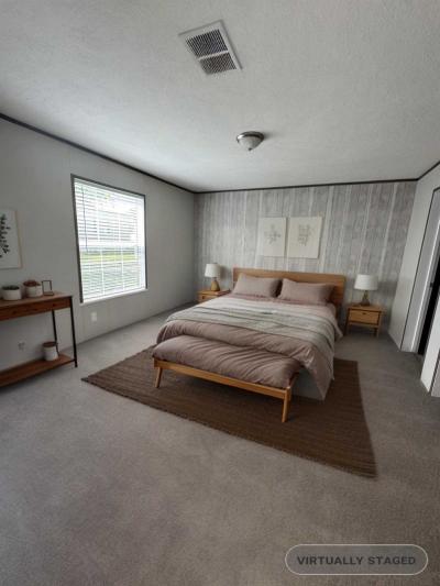 Photo 3 of 24 of home located at 8701 NE 107th Pl #127 Kansas City, MO 64157