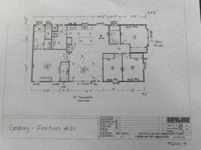 Photo 2 of 10 of home located at 3444 W Center Street #21 Riverside, CA 92501