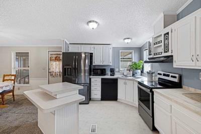 Photo 4 of 18 of home located at 201 S Greenfield Rd #51 Mesa, AZ 85206