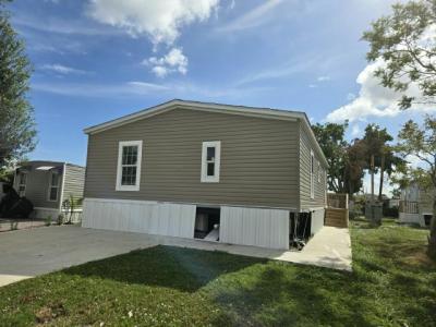 Photo 5 of 5 of home located at 4000 24th St N Unit 1520 Saint Petersburg, FL 33714