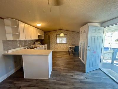 Photo 4 of 8 of home located at 6942 W. Olive Ave. #120 Peoria, AZ 85345