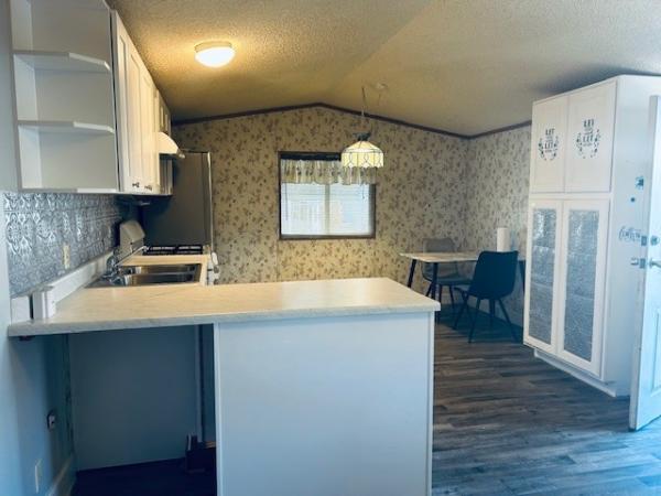 1995 Cavco Manufactured Home