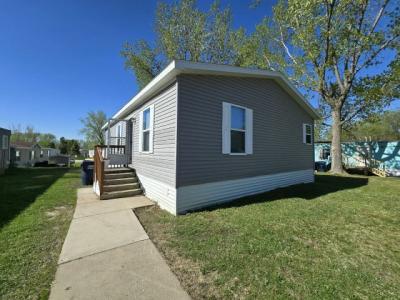 Mobile Home at 442 Romeo Dr Lakeville, MN 55044