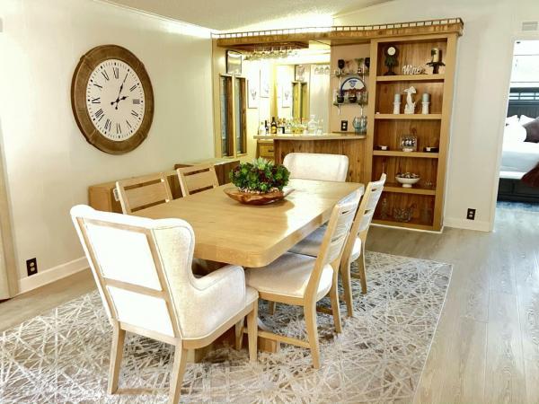 1986 PALM Manufactured Home