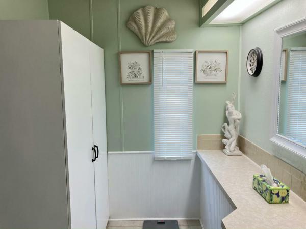 1986 PALM Manufactured Home