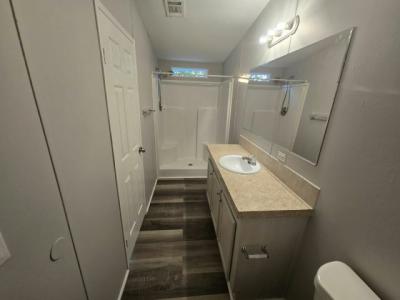 Photo 4 of 5 of home located at 1234 Reynolds Road, #190 Lakeland, FL 33801