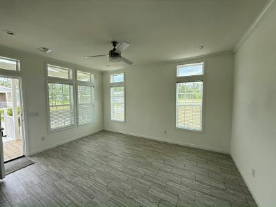 Photo 3 of 20 of home located at 3540 Vine Trail (Site 0146) Ellenton, FL 34222