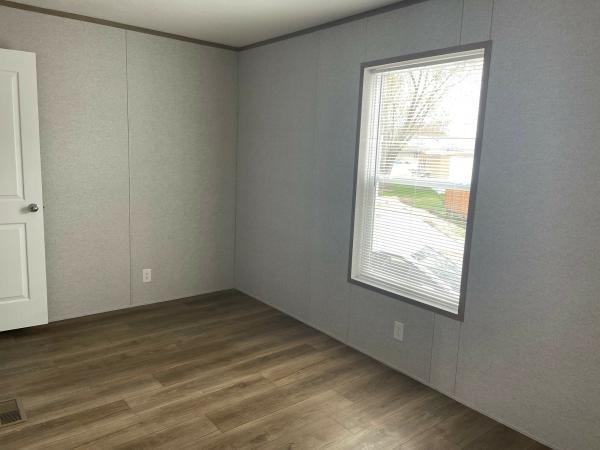 2025 Champion Home Builders, Inc. mobile Home