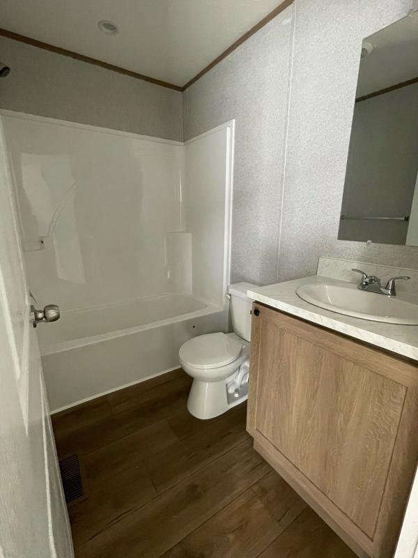 2025 Champion Home Builders, Inc. mobile Home