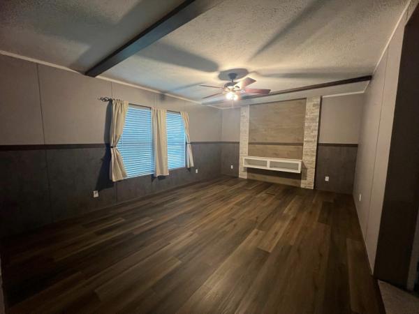 2021 CLAY CAP Mobile Home