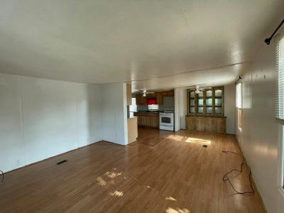 Photo 5 of 13 of home located at 6446 Golden Nugget Drive Orlando, FL 32822