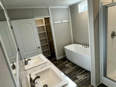 Photo 4 of 18 of home located at 4808 S. Elwood Ave., #905 Tulsa, OK 74107