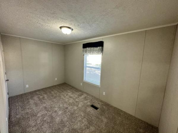 2022 Clayton Davella Manufactured Home