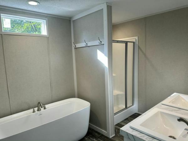 2022 Clayton Davella Manufactured Home