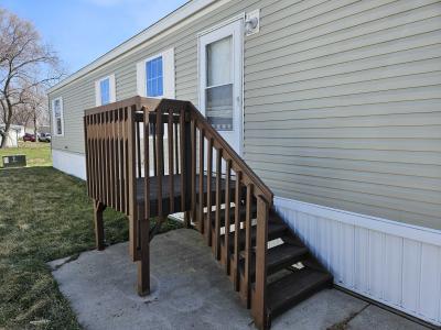 Photo 4 of 19 of home located at 3510 N. 9th St. #238 #238 Carter Lake, IA 51510