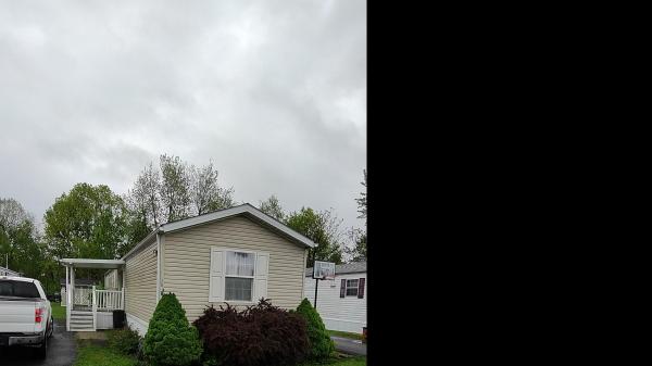 Photo 1 of 2 of home located at 261 Tamworth Drive Taylor, PA 18517