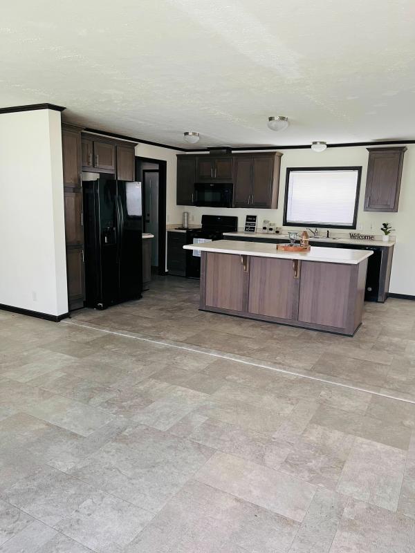 2019 Skyline - Sugar Creek Mobile Home