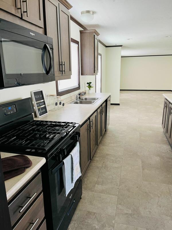 2019 Skyline - Sugar Creek Mobile Home