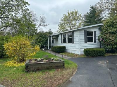 Photo 2 of 22 of home located at 11 Deepwood Drive Dover, NH 03820